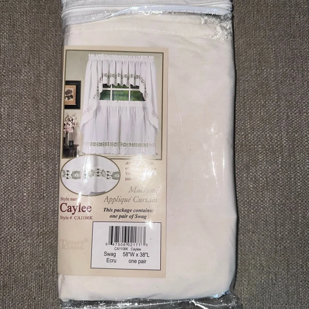 NIP Today's Curtain Caylee Macrame Appliqué Curtain Swags 58 x 38L #CA1106K